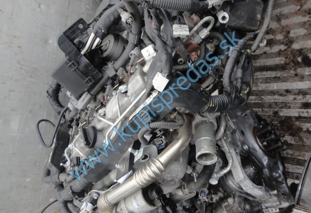 Motor TOYOTA COROLLA VERSO 2.2 DCAT 177k  